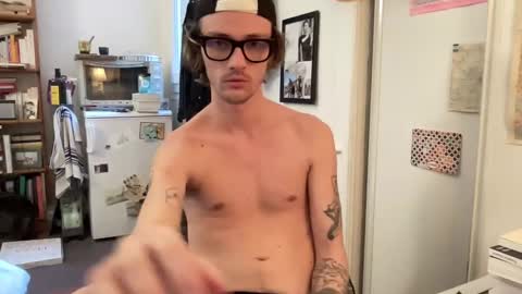 Snapshot of baptisteriviere chatting on January 10, 2025, 3:27 pm baptisteriviere online show from January 10, 2025, 3:27 pm