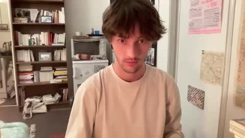 Snapshot of baptisteriviere chatting on February 2, 2025, 10:17 pm baptisteriviere online show from February 2, 2025, 10:17 pm