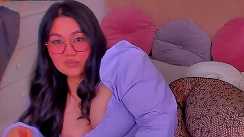 Snapshot of barbara_bb chatting on December 21, 2024, 10:51 pm Barbie Kim online show from December 21, 2024, 10:51 pm