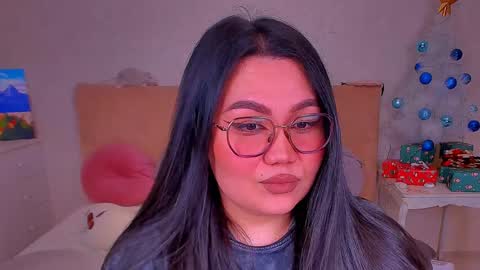 Snapshot of barbara_bb chatting on December 26, 2024, 2:01 am Barbie Kim online show from December 26, 2024, 2:01 am