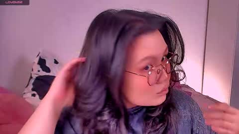 Snapshot of barbara_bb chatting on November 14, 2025, 6:28 pm Barbie Kim online show from November 14, 2025, 6:28 pm