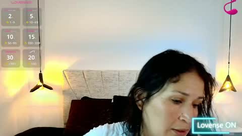 Snapshot of barbara_fox__ chatting on May 29, 2026, 11:41 am B A R B A R A online show from May 29, 2026, 11:41 am