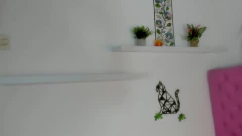 Snapshot of barbarahills_21 chatting on November 20, 2025, 7:24 pm Barbie Hills online show from November 20, 2025, 7:24 pm