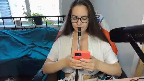 Snapshot of barbaramarbles chatting on June 18, 2026, 8:36 am barbaramarbles online show from June 18, 2026, 8:36 am