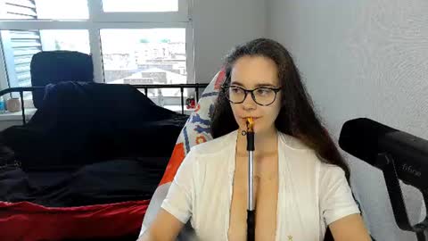 Snapshot of barbaramarbles chatting on July 6, 2026, 8:11 am barbaramarbles online show from July 6, 2026, 8:11 am