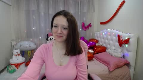 barbarastily online show from February 9, 2025, 12:41 pm