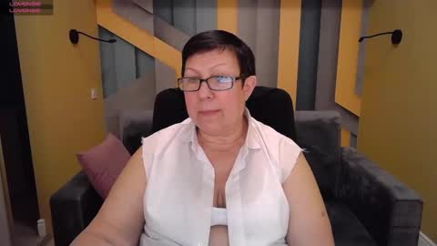 Snapshot of barbaraturners chatting on January 30, 2025, 2:06 am barbaraturners online show from January 30, 2025, 2:06 am