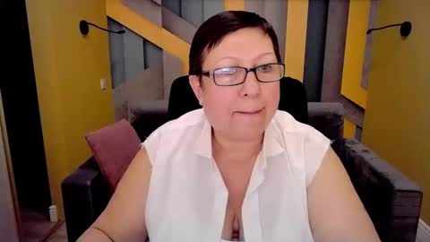 Snapshot of barbaraturners chatting on February 15, 2025, 5:30 am barbaraturners online show from February 15, 2025, 5:30 am