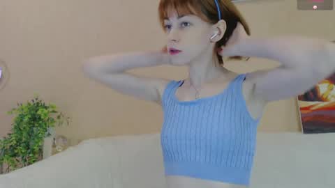 Snapshot of barbarian_girl chatting on May 6, 2026, 10:31 am Amina online show from May 6, 2026, 10:31 am