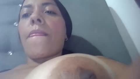 barbi_boobs online show from March 8, 2026, 11:30 pm