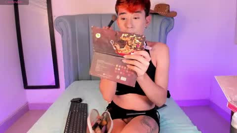Snapshot of barbie_boy_ chatting on June 3, 2026, 6:05 am I work from home this is my room 3 online show from June 3, 2026, 6:05 am