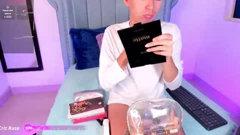Snapshot of barbie_boy_ chatting on June 10, 2026, 7:18 am I work from home this is my room 3 online show from June 10, 2026, 7:18 am
