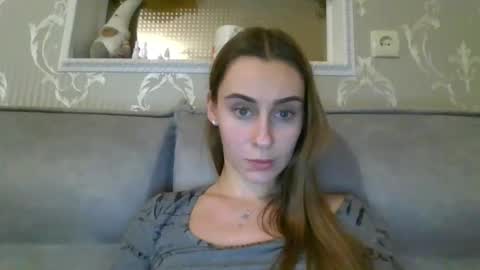 Kate online show from February 4, 2025, 7:22 pm
