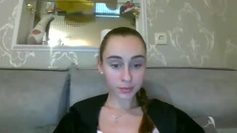 Kate online show from March 8, 2025, 4:06 pm