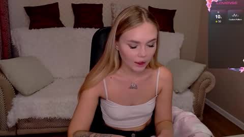 Lilli 3 online show from September 25, 2025, 5:44 am