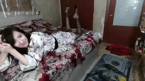 Snapshot of barbie_rococo chatting on March 5, 2026, 3:19 pm barbie_rococo online show from March 5, 2026, 3:19 pm