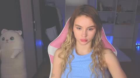 Snapshot of barbieee_doll chatting on June 6, 2026, 9:58 am Eva online show from June 6, 2026, 9:58 am