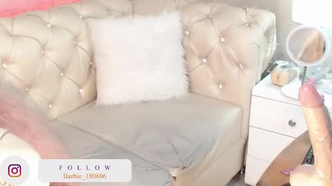 barbiefox_ online show from January 31, 2025, 11:03 pm