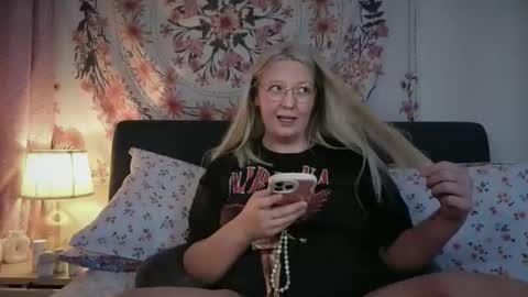 barbiegirl966 online show from May 8, 2026, 8:14 pm