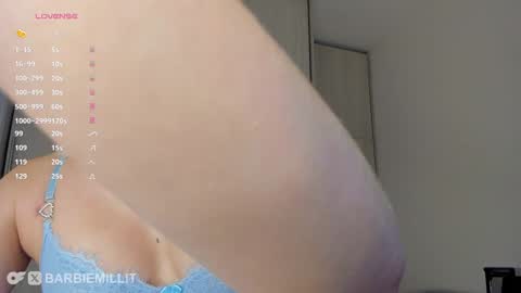 Snapshot of barbiemillit chatting on January 25, 2025, 1:21 am barbiemillit online show from January 25, 2025, 1:21 am