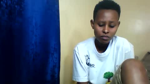 Snapshot of barbies_girles chatting on November 3, 2025, 5:25 pm barbies_girles online show from November 3, 2025, 5:25 pm