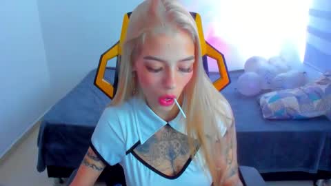 Snapshot of barbiie_5 chatting on February 20, 2026, 7:47 pm Barbie online show from February 20, 2026, 7:47 pm