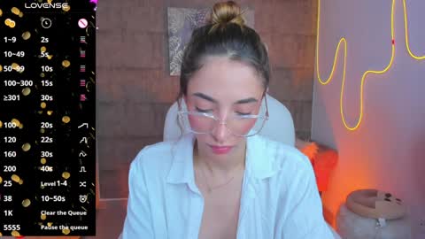 Snapshot of barbiie_scoth chatting on January 19, 2025, 7:26 pm Barbie Scot online show from January 19, 2025, 7:26 pm