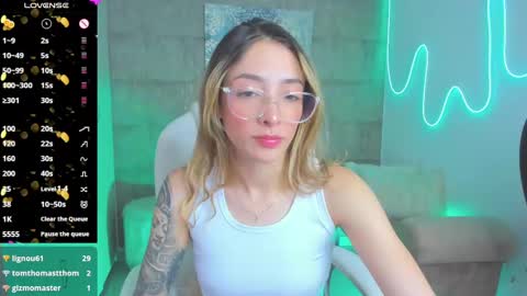 Snapshot of barbiie_scoth chatting on March 8, 2025, 8:57 pm Barbie Scot online show from March 8, 2025, 8:57 pm