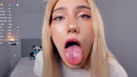 Snapshot of barbimia chatting on May 19, 2026, 5:30 pm Mia online show from May 19, 2026, 5:30 pm