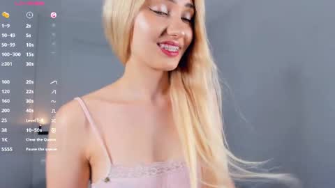 Mia online show from July 16, 2026, 2:56 pm