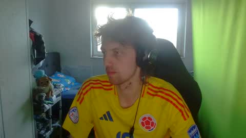 Snapshot of barca200 chatting on June 12, 2026, 5:06 am barca200 online show from June 12, 2026, 5:06 am