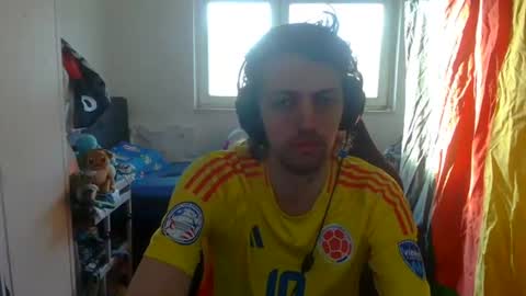 Snapshot of barca200 chatting on June 17, 2026, 3:53 am barca200 online show from June 17, 2026, 3:53 am