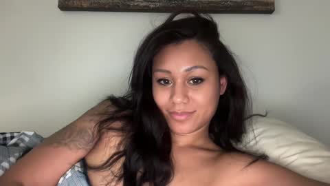 chicka online show from February 7, 2025, 8:53 pm