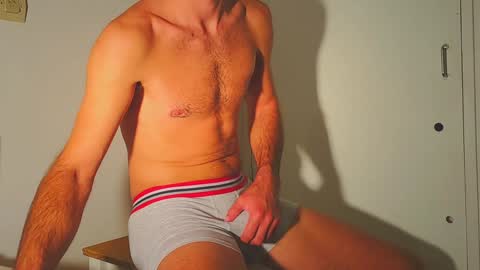 Snapshot of barpol chatting on January 11, 2025, 7:49 pm barpol online show from January 11, 2025, 7:49 pm