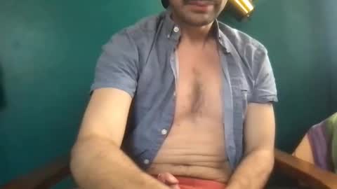 Snapshot of barritlam chatting on May 16, 2026, 3:44 pm BarritLam online show from May 16, 2026, 3:44 pm