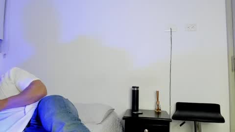Snapshot of barry_sutton chatting on May 21, 2026, 11:34 pm Barry online show from May 21, 2026, 11:34 pm