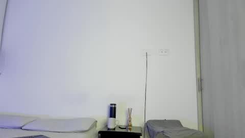 Snapshot of barry_sutton chatting on June 8, 2026, 1:28 am Barry online show from June 8, 2026, 1:28 am