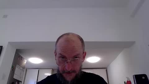 basiccamguy online show from April 9, 2026, 7:58 am