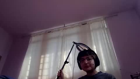 Snapshot of basilbbb chatting on March 29, 2026, 10:10 pm basil online show from March 29, 2026, 10:10 pm