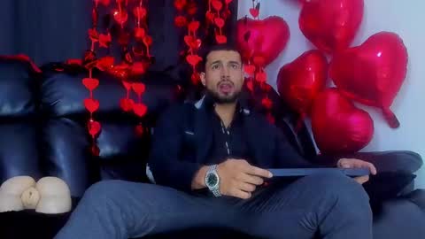 Snapshot of bastian_ruiz chatting on February 13, 2025, 3:07 am bastian online show from February 13, 2025, 3:07 am