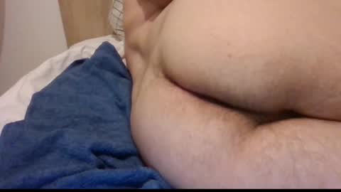 Snapshot of bastien781 chatting on December 22, 2024, 5:32 pm bastien781 online show from December 22, 2024, 5:32 pm