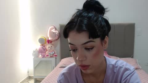 Aron online show from October 17, 2025, 11:07 pm