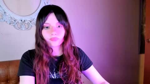 Snapshot of bat_laughing_bat chatting on April 18, 2026, 11:49 pm Ask me online show from April 18, 2026, 11:49 pm