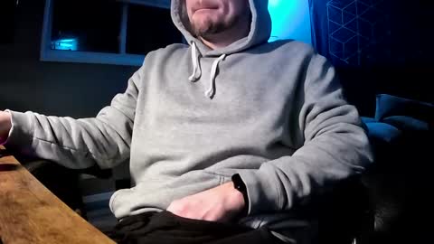 Snapshot of batman024 chatting on February 10, 2025, 5:14 am TreeKing online show from February 10, 2025, 5:14 am