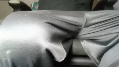 Snapshot of batmannrobin1313 chatting on October 17, 2025, 11:07 pm archangel online show from October 17, 2025, 11:07 pm