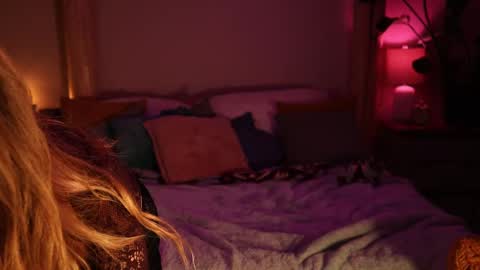 Snapshot of battle_blonde chatting on September 29, 2025, 3:33 am BATTLE BLONDE online show from September 29, 2025, 3:33 am