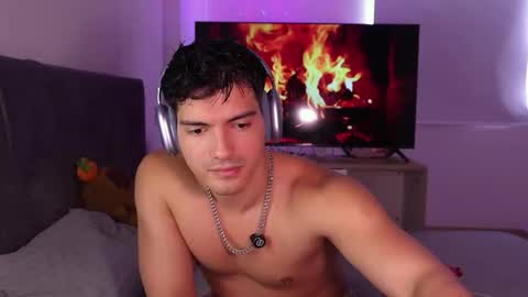 Valentino online show from January 16, 2026, 9:08 pm