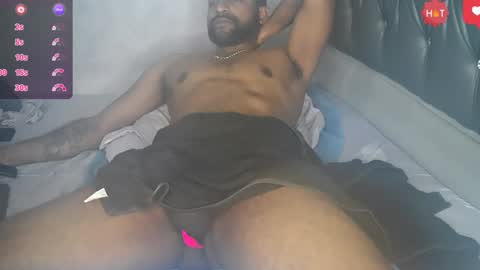 Snapshot of bbcblackhot33 chatting on January 19, 2025, 8:50 am john online show from January 19, 2025, 8:50 am