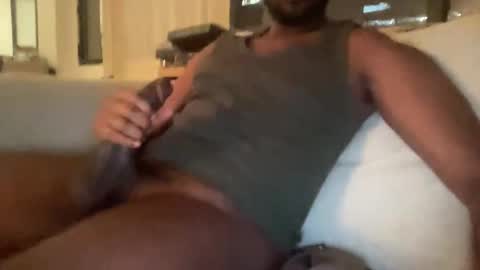 Daevon online show from December 20, 2024, 8:38 am