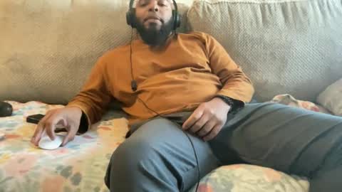 Snapshot of bbcfun44 chatting on January 8, 2025, 6:20 pm Zaddy online show from January 8, 2025, 6:20 pm